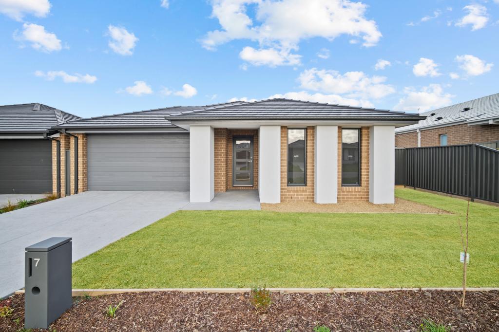 7 Electro St, Winter Valley, VIC 3358