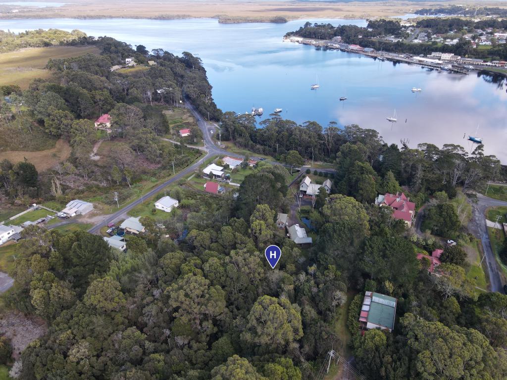 5989225 Miles St, Strahan, TAS 7468