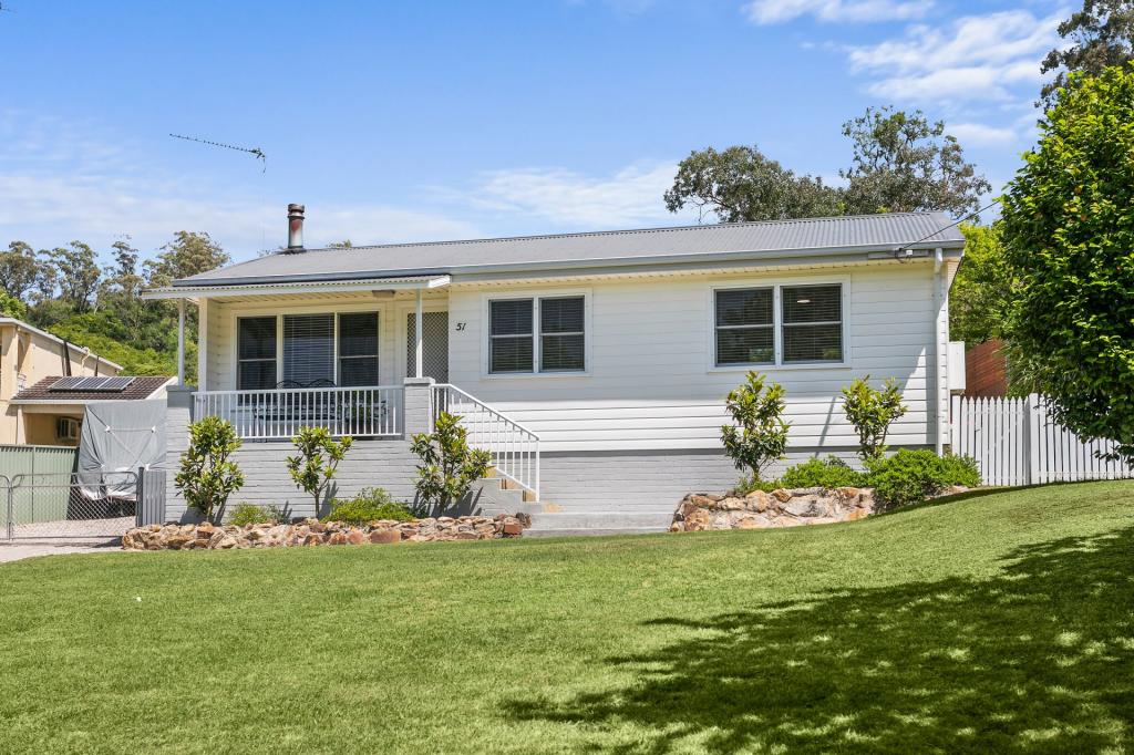 51 Lumsdaine St, Picton, NSW 2571