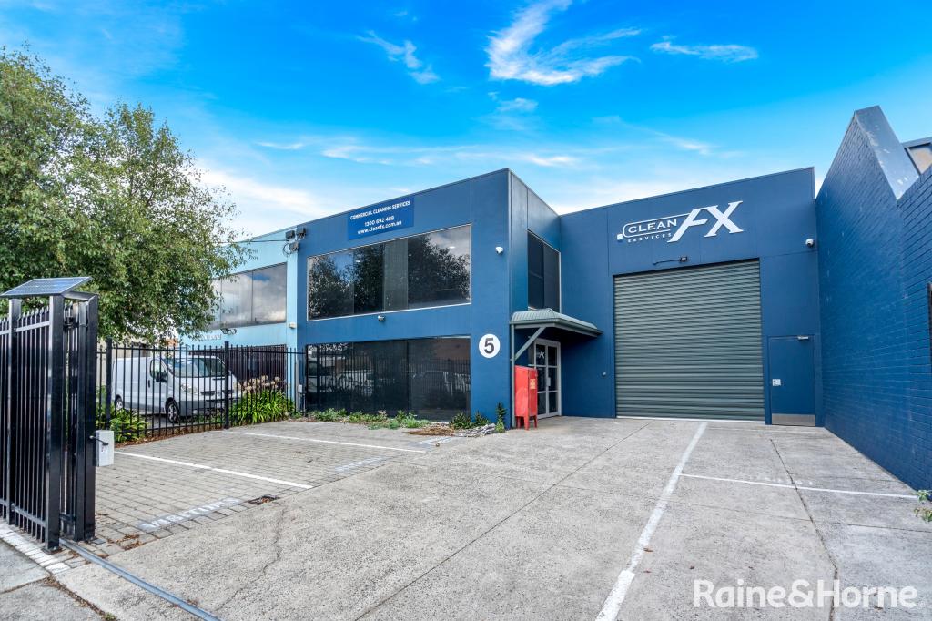 5 Catalina Dr, Tullamarine, VIC 3043