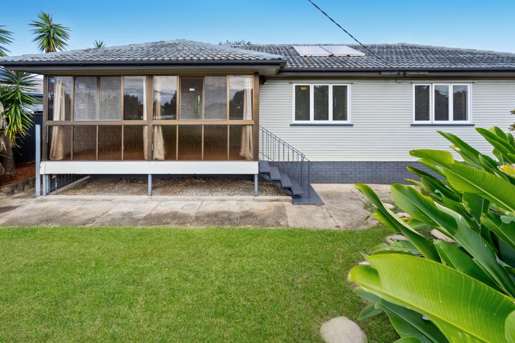3 Kippa St, Kippa-Ring, QLD 4021