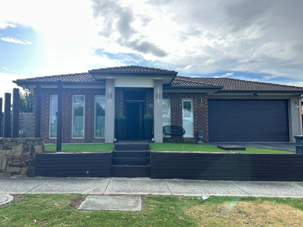 176 Selandra Bvd, Clyde North, VIC 3978