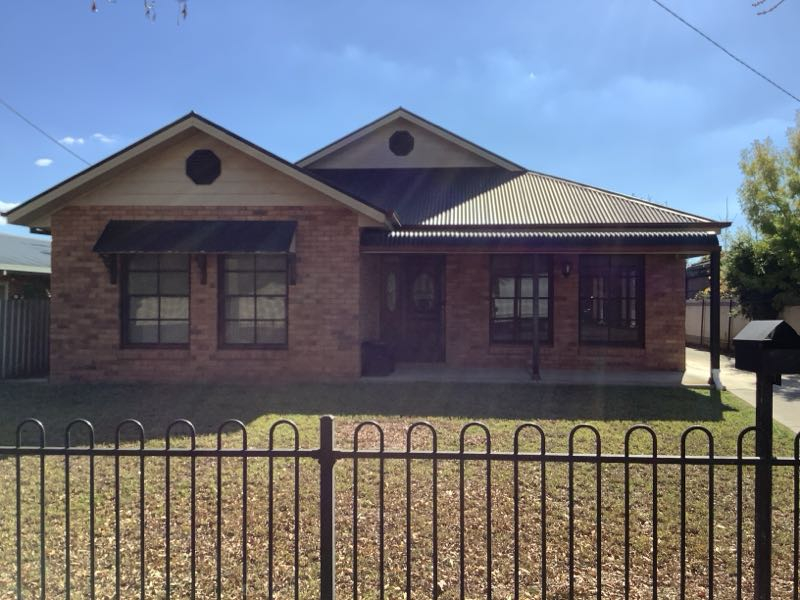 57 Hay St, Cootamundra, NSW 2590