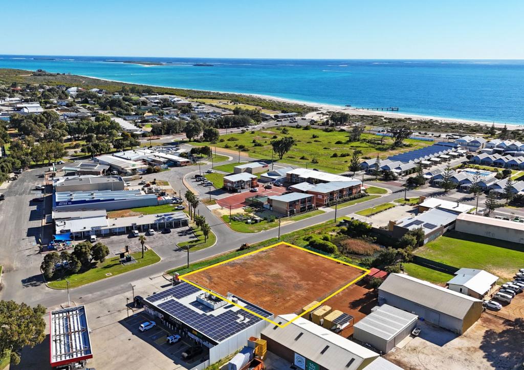 6 Murray St, Jurien Bay, WA 6516