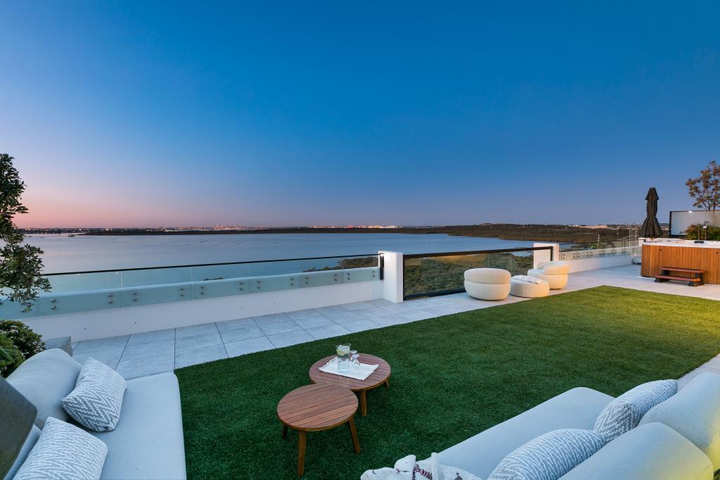 724/455c Captain Cook Dr, Woolooware, NSW 2230