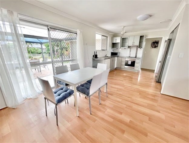 3 Pensacola Ct, Broadbeach Waters, QLD 4218