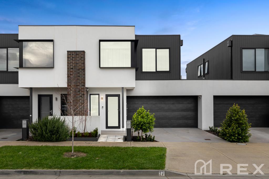27 FLAXLILLY CRES, OFFICER, VIC 3809