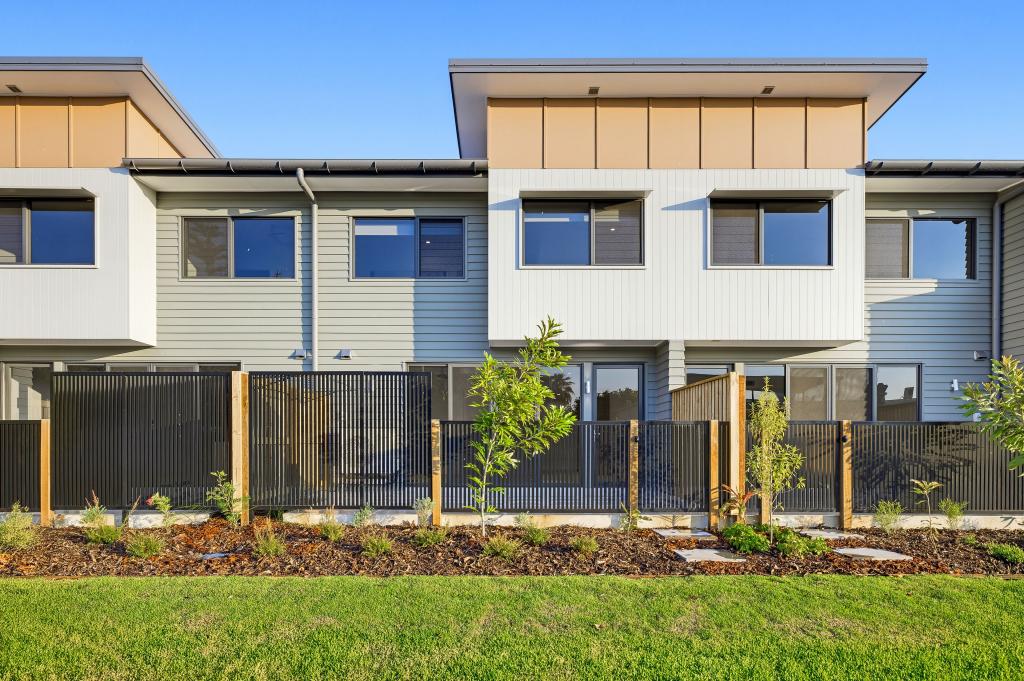 3/51 Brightwater Bvd, Mountain Creek, QLD 4557