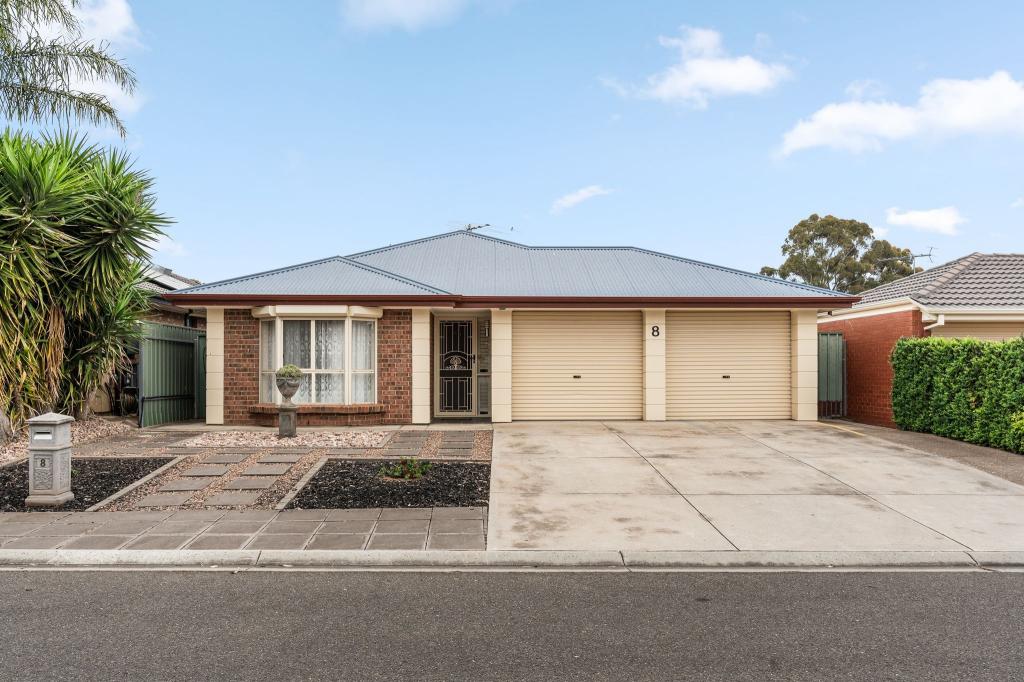8 Lumsden Ct, Evanston Park, SA 5116