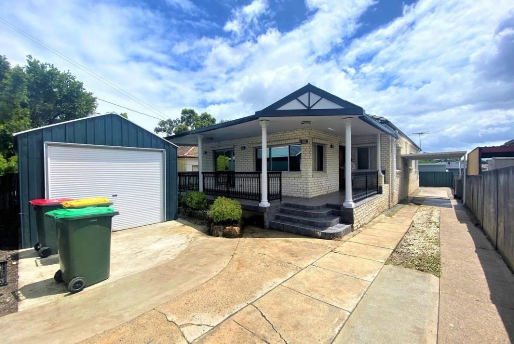 19 Caroline St, Guildford, NSW 2161