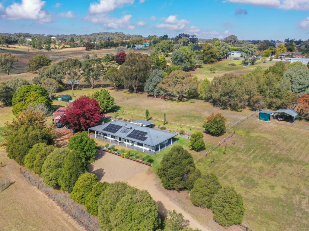 38 Byrne Cl, Young, NSW 2594