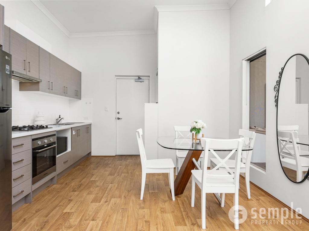 4/11 Biloxi Loop, Success, WA 6164