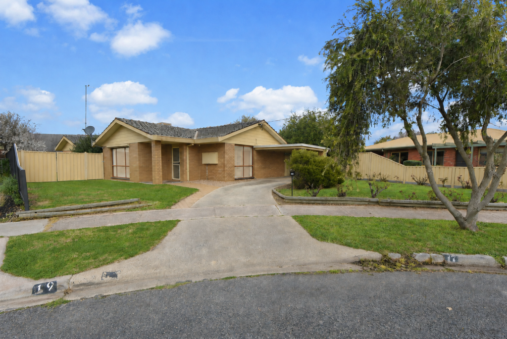 17 Lawrence St, Horsham, VIC 3400