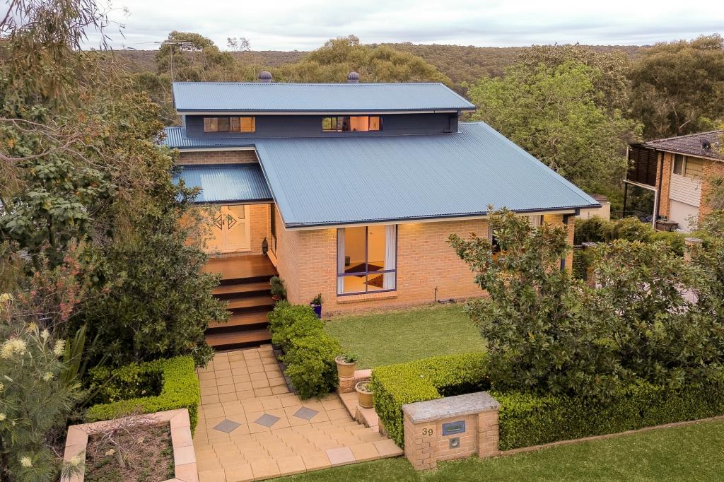 39 Stapylton St, Winmalee, NSW 2777