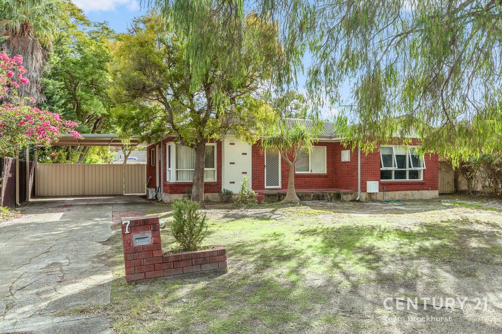 7 Manston Rd, Thornlie, WA 6108