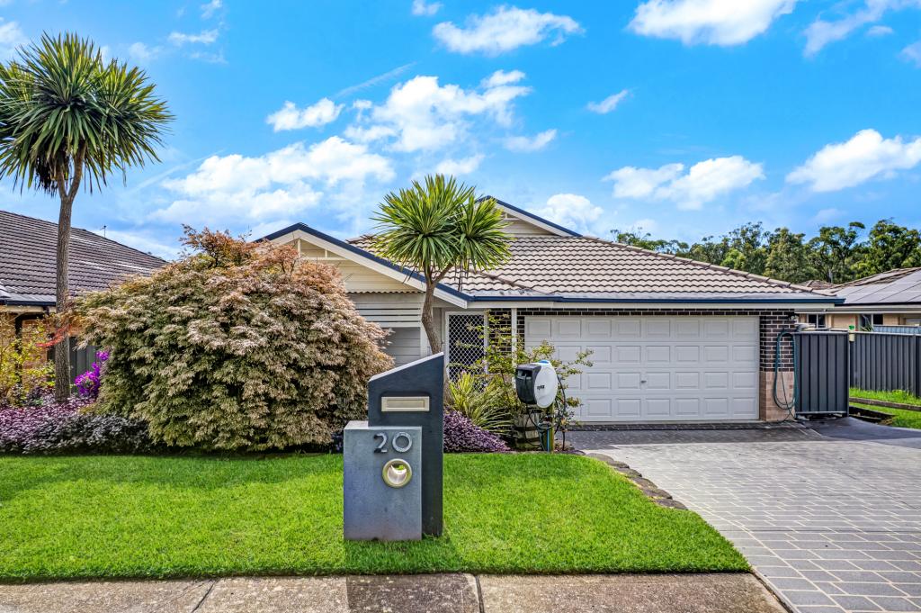20 Connemara St, Wadalba, NSW 2259