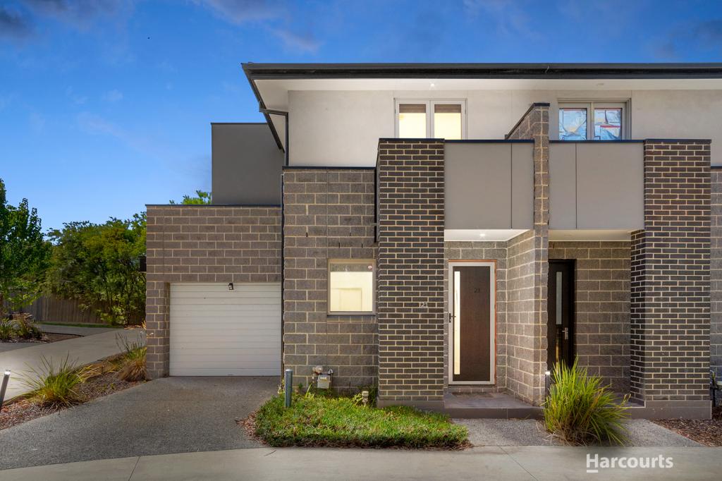 21/2 AMBROSE TREACY DR, BUNDOORA, VIC 3083