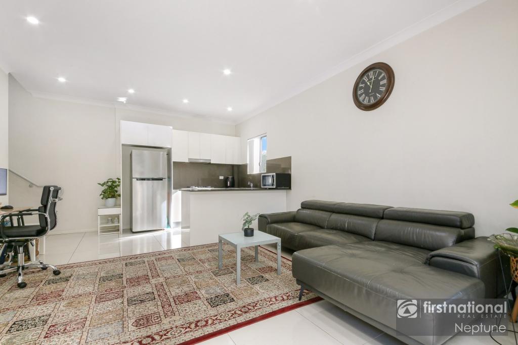 2/3-4 Harvey Pl, Toongabbie, NSW 2146