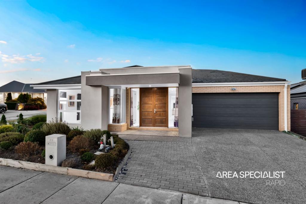 12 Cedarbank Ct, Cranbourne East, VIC 3977
