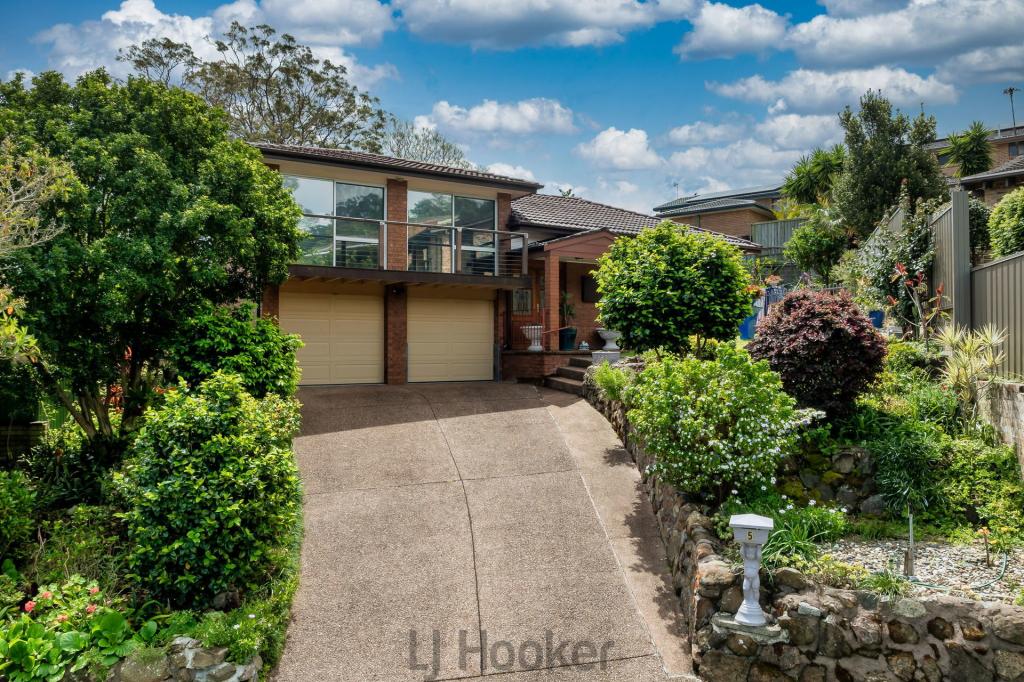 5 Orlando Cl, Eleebana, NSW 2282