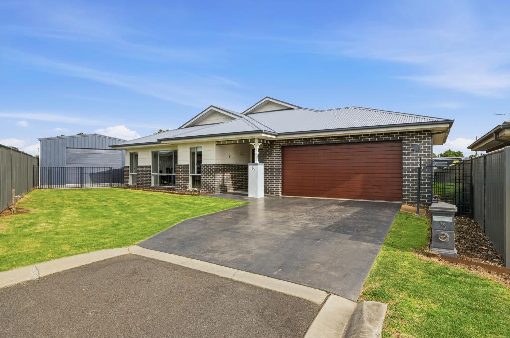 35 Parkinson St, Maffra, VIC 3860