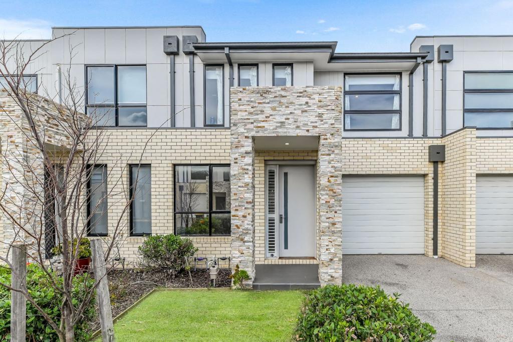 7 Poa Ct, Keysborough, VIC 3173