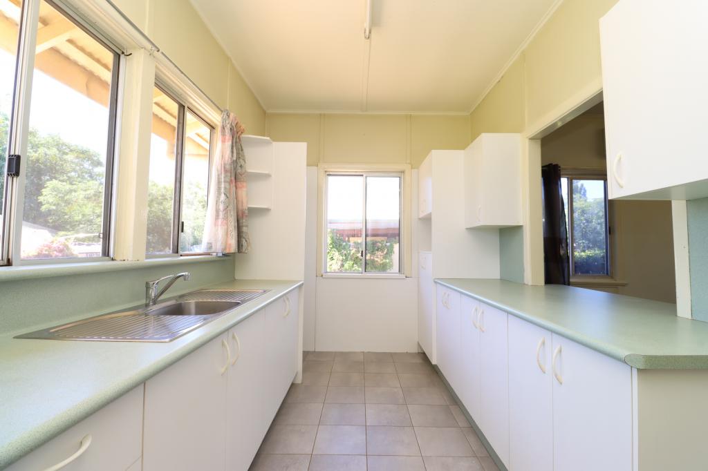 6 Rabaul St, Soldiers Hill, QLD 4825