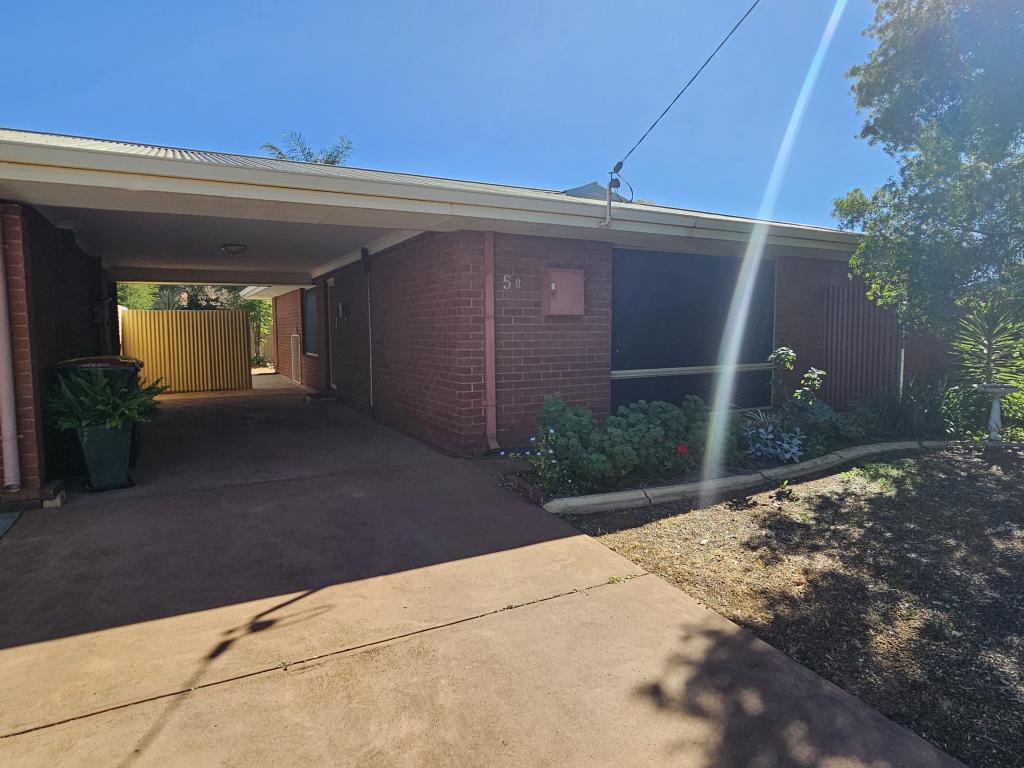 5b Eccles Pl, Hannans, WA 6430