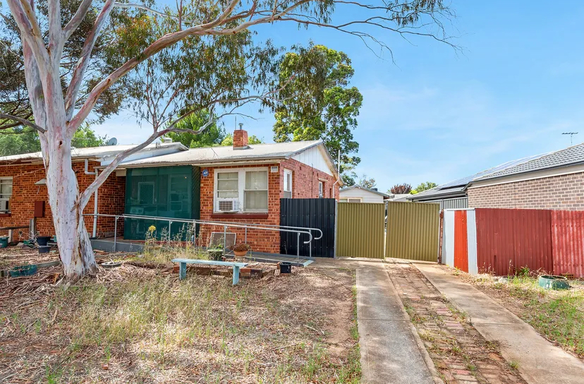 6 Davey St, Elizabeth Park, SA 5113