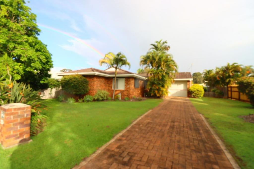 23 Cedar Cres, Kawungan, QLD 4655