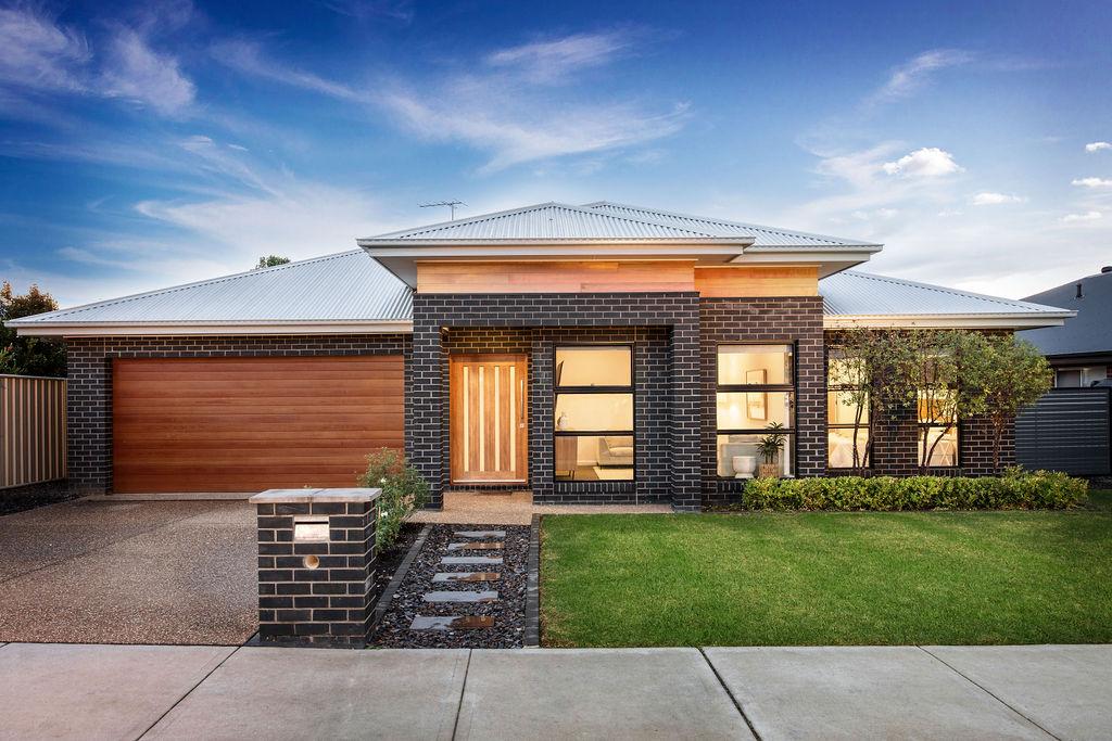 28 Stockman Cct, Thurgoona, NSW 2640