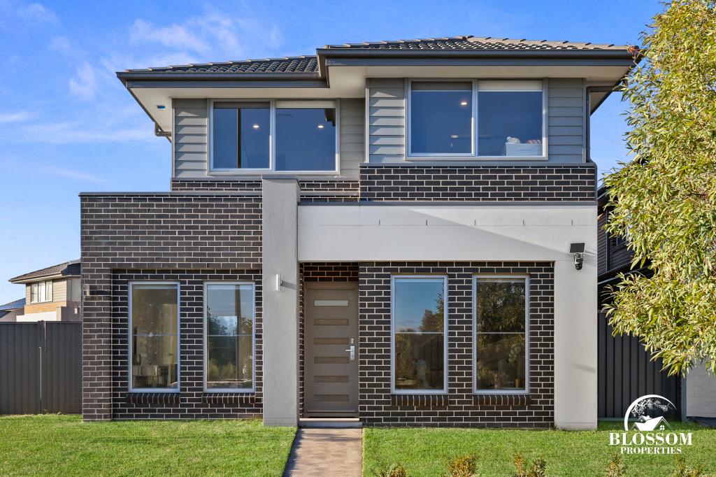 1 EVERARD TCE, MARSDEN PARK, NSW 2765