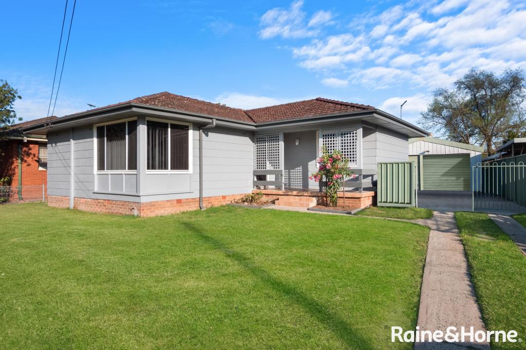 42 VALDER AVE, HOBARTVILLE, NSW 2753