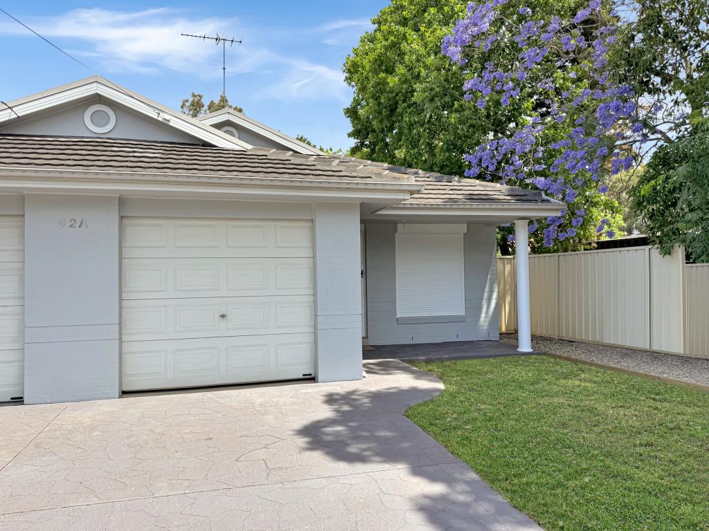 1/42a Great Western Hwy, Kingswood, NSW 2747