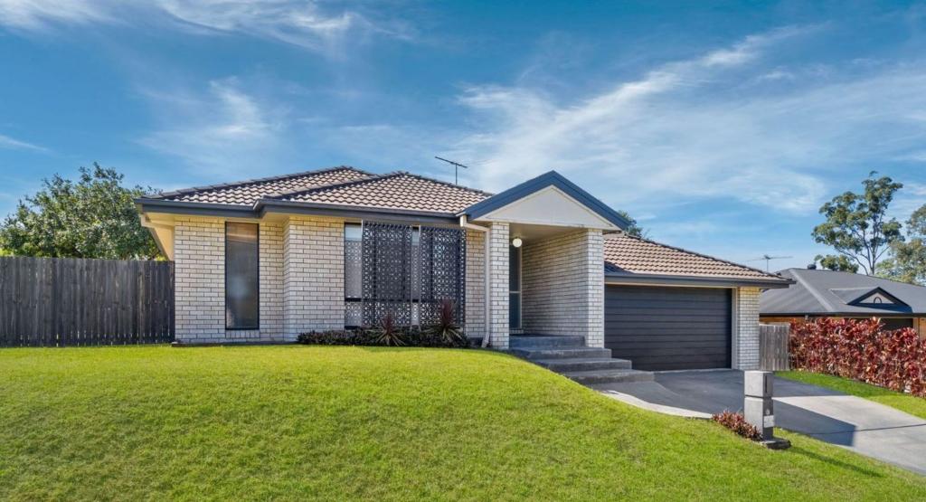 1 Wolvesey Cl, Ormeau, QLD 4208