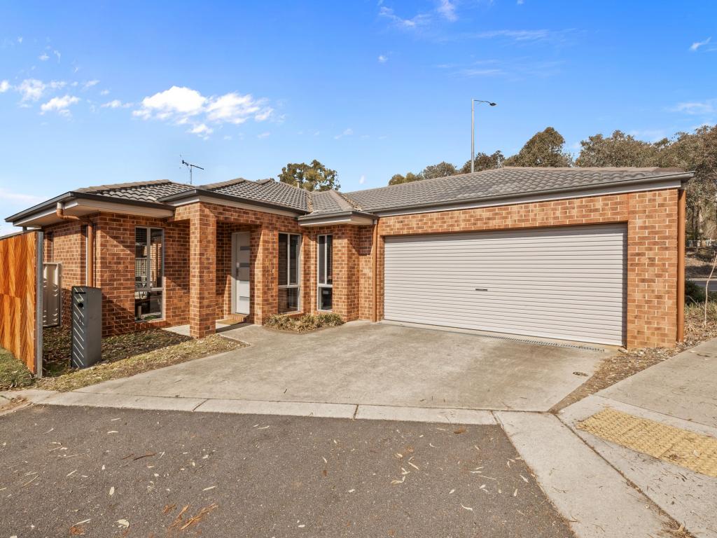 4 MACLEAY CT, WEST WODONGA, VIC 3690