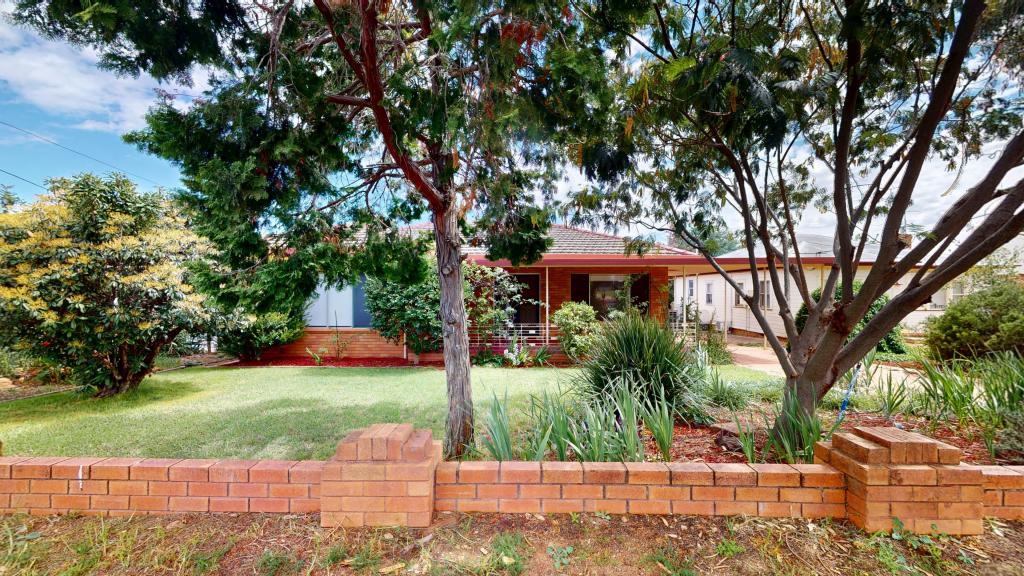 335 Fitzroy St, Dubbo, NSW 2830