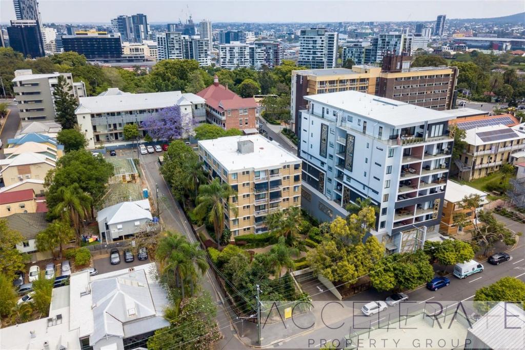 2/574 Boundary St, Spring Hill, QLD 4000