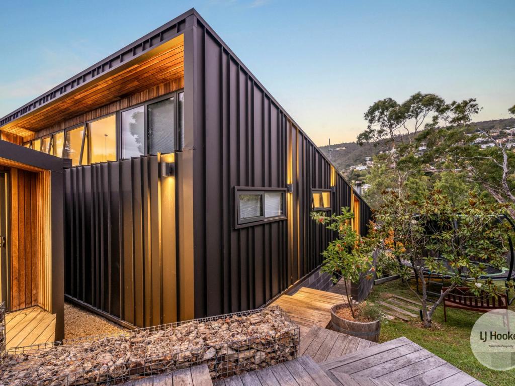 22 Manresa Ct, Sandy Bay, TAS 7005