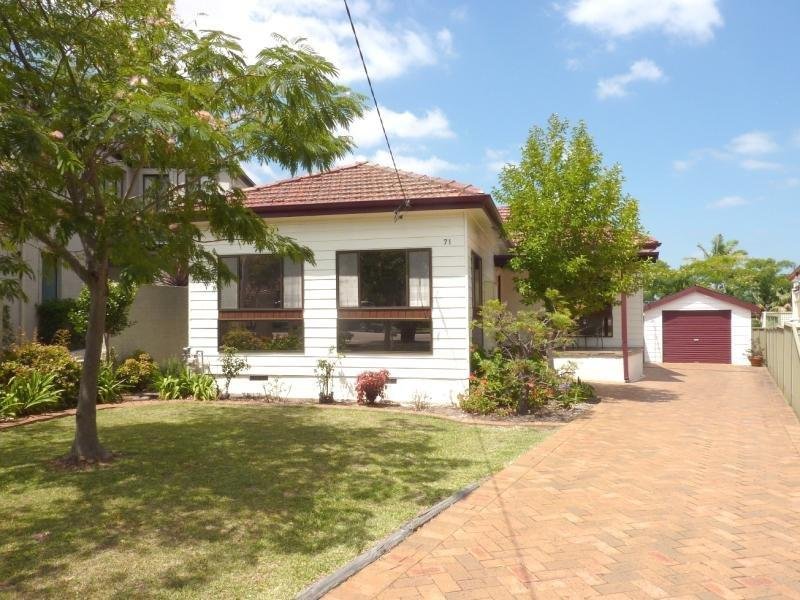 71 Hilton Ave, Roselands, NSW 2196