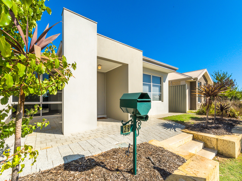 29 Lafayette Ave, Harrisdale, WA 6112