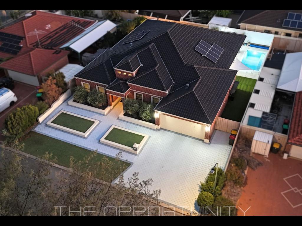 54 EVERGLADES PDE, LANDSDALE, WA 6065