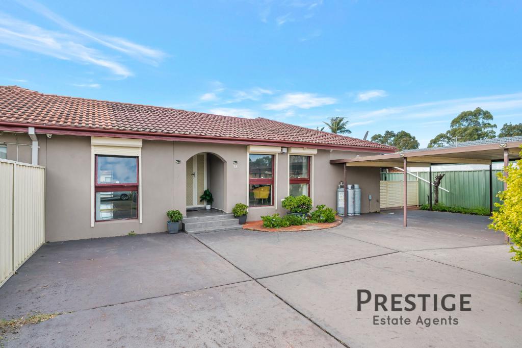 1a Cecil Pl, Greenfield Park, NSW 2176