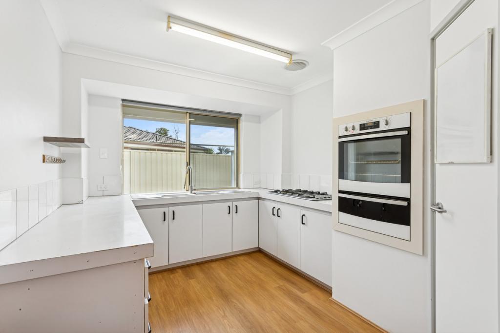 11b Holley Pl, Marangaroo, WA 6064