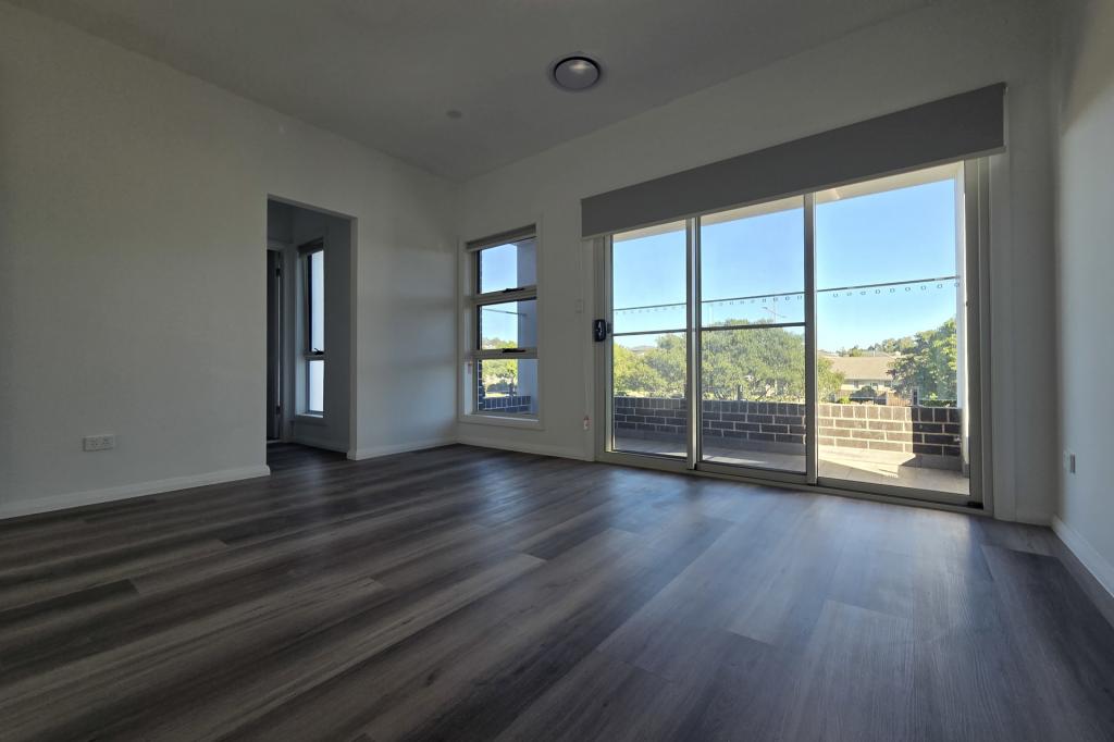 63a Lillywhite Cct, Oran Park, NSW 2570