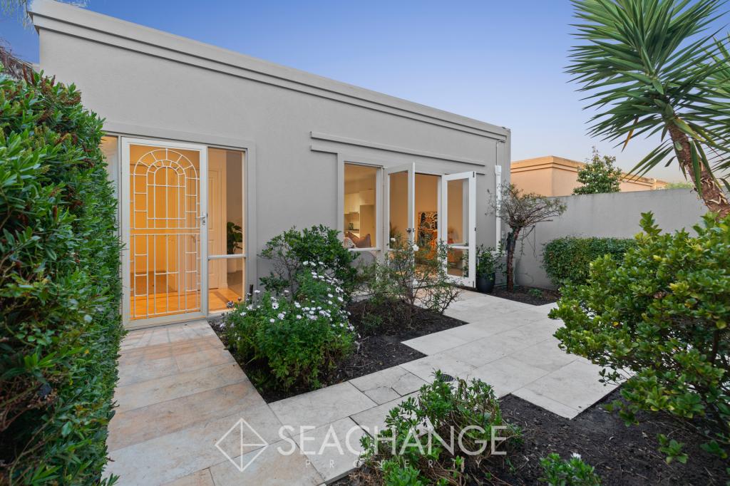 1a Coral Rd, Mornington, VIC 3931