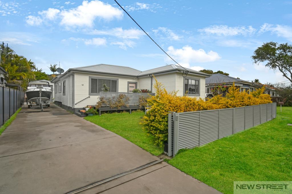 12A MURRAY ST, SWANSEA, NSW 2281