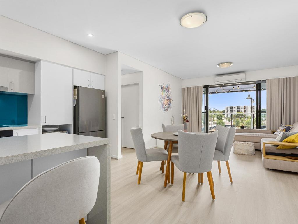 155/2 Signal Tce, Cockburn Central, WA 6164