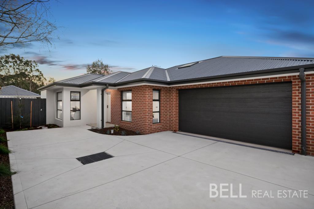 2/33 BEATRICE ST, KILSYTH, VIC 3137