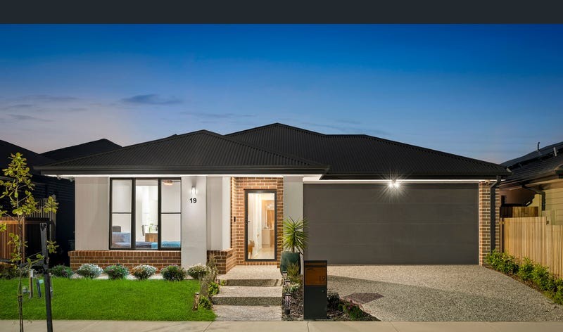 19 CELEVAN ST, CLYDE NORTH, VIC 3978